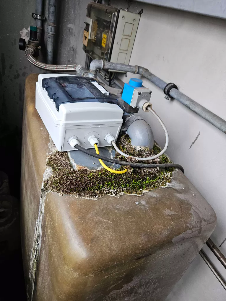 Aufteilung einer Ader auf 2 Klemmen Aufteilung einer Ader auf 2 Klemmen